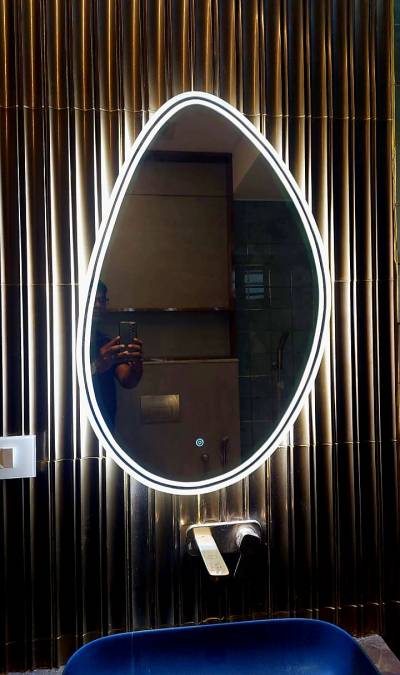 deaigner led mirror image